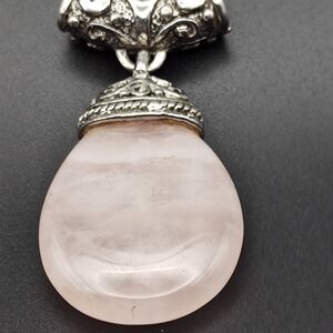 Chic Silver and Pink Teardrop Necklace